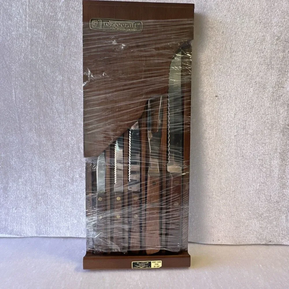 FORGECRAFT HangingWood KnifeDisplay Holder With Set Of Knifes & Large Meat Fork